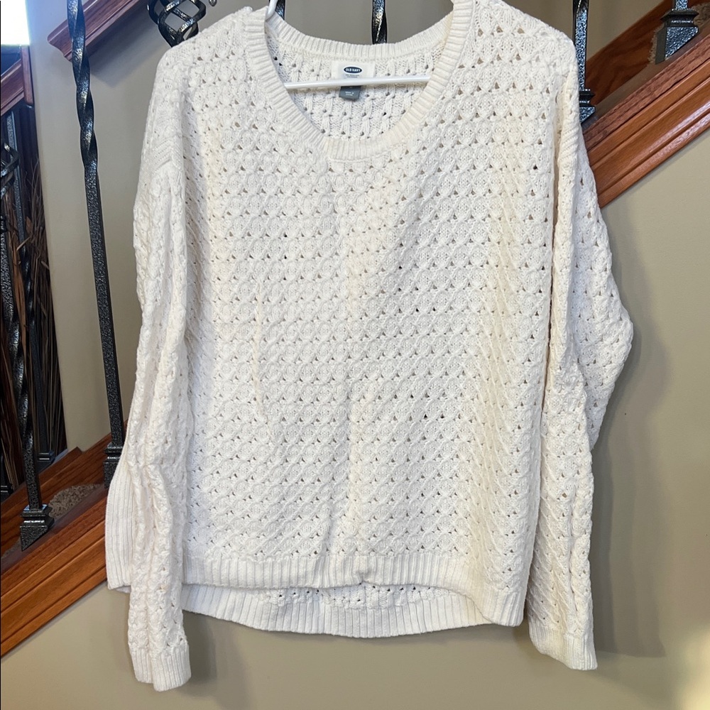 Old Navy Cream Crew Neck Sweater